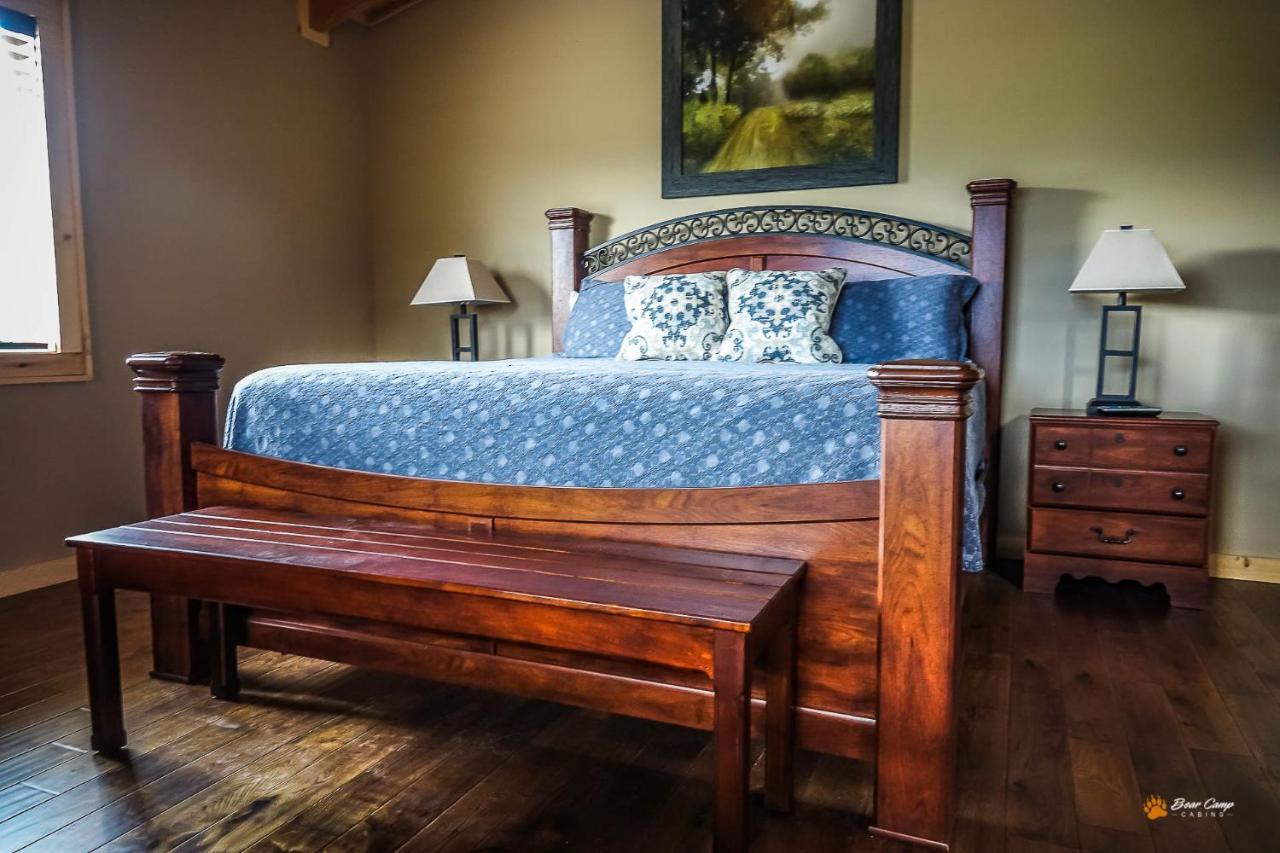 Majestic View Lodge, Amazing Views, Hot Tub, 1089 Free Tickets Each Paid Day, Dollywood And More Gatlinburg Eksteriør billede