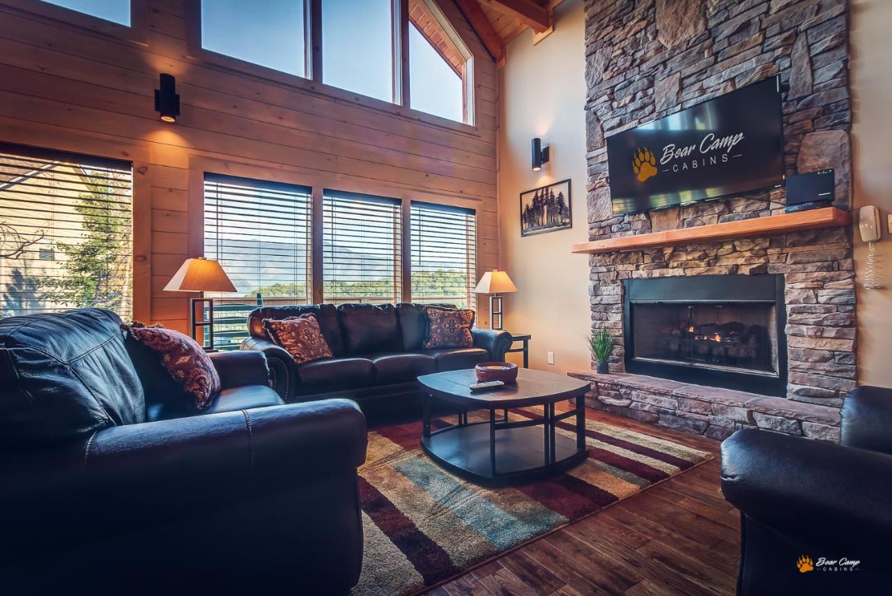 Majestic View Lodge, Amazing Views, Hot Tub, 1089 Free Tickets Each Paid Day, Dollywood And More Gatlinburg Eksteriør billede