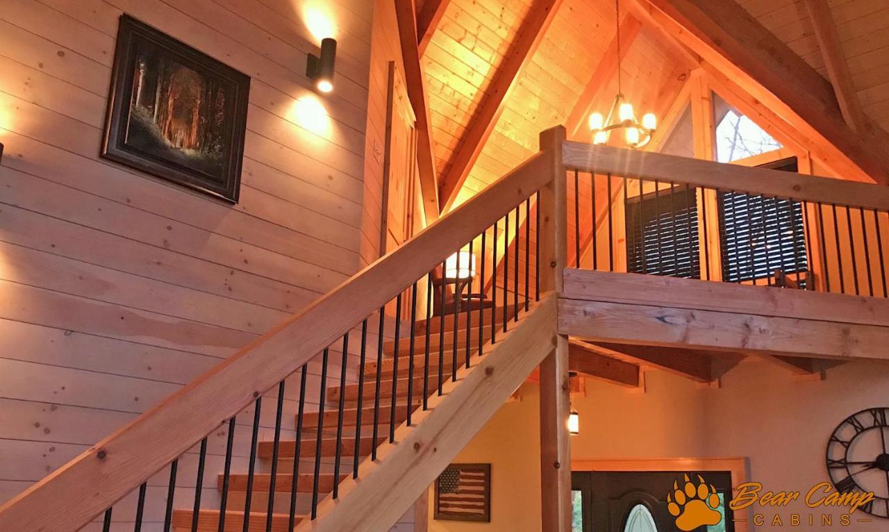 Majestic View Lodge, Amazing Views, Hot Tub, 1089 Free Tickets Each Paid Day, Dollywood And More Gatlinburg Eksteriør billede