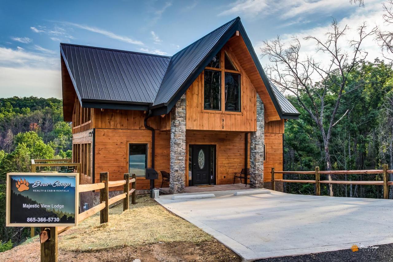 Majestic View Lodge, Amazing Views, Hot Tub, 1089 Free Tickets Each Paid Day, Dollywood And More Gatlinburg Eksteriør billede
