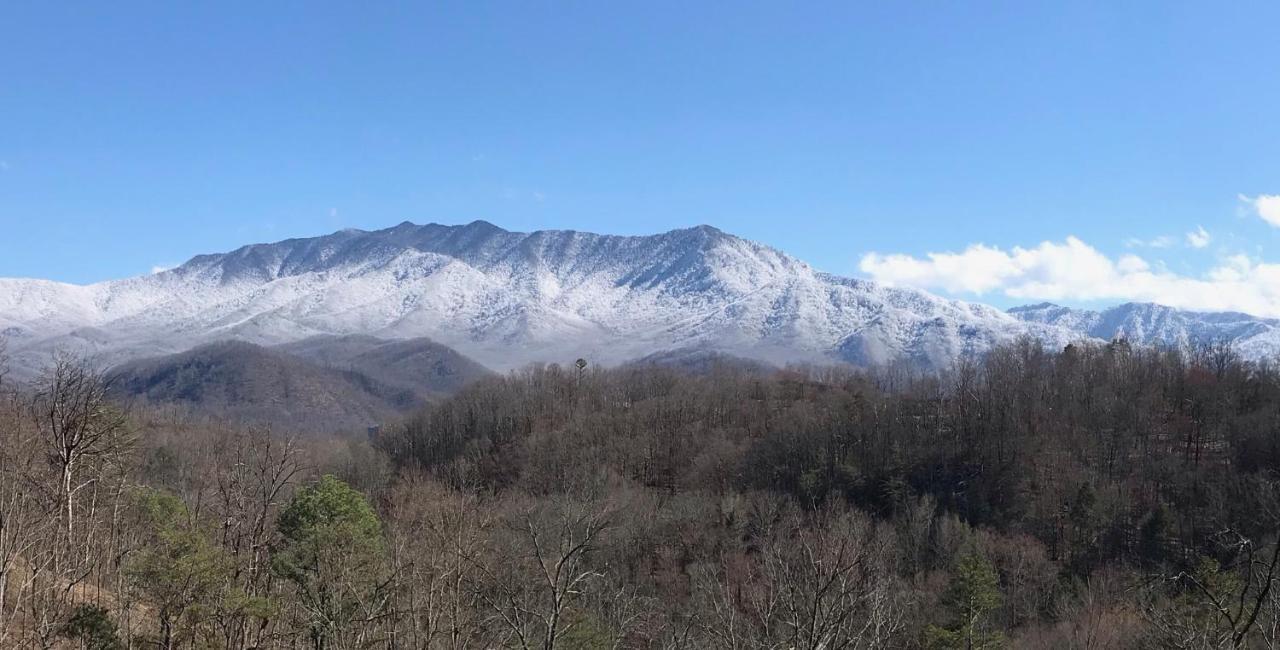 Majestic View Lodge, Amazing Views, Hot Tub, 1089 Free Tickets Each Paid Day, Dollywood And More Gatlinburg Eksteriør billede